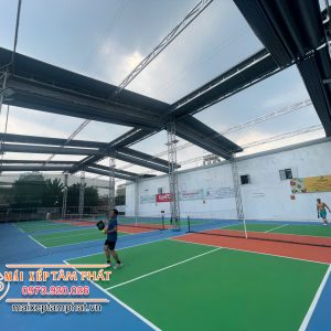 làm mái che sân Pickleball